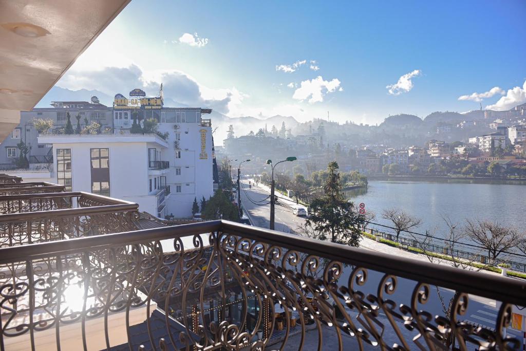 Khách sạn view hồ trung tâm Sa Pa — nên chọn thế nào?